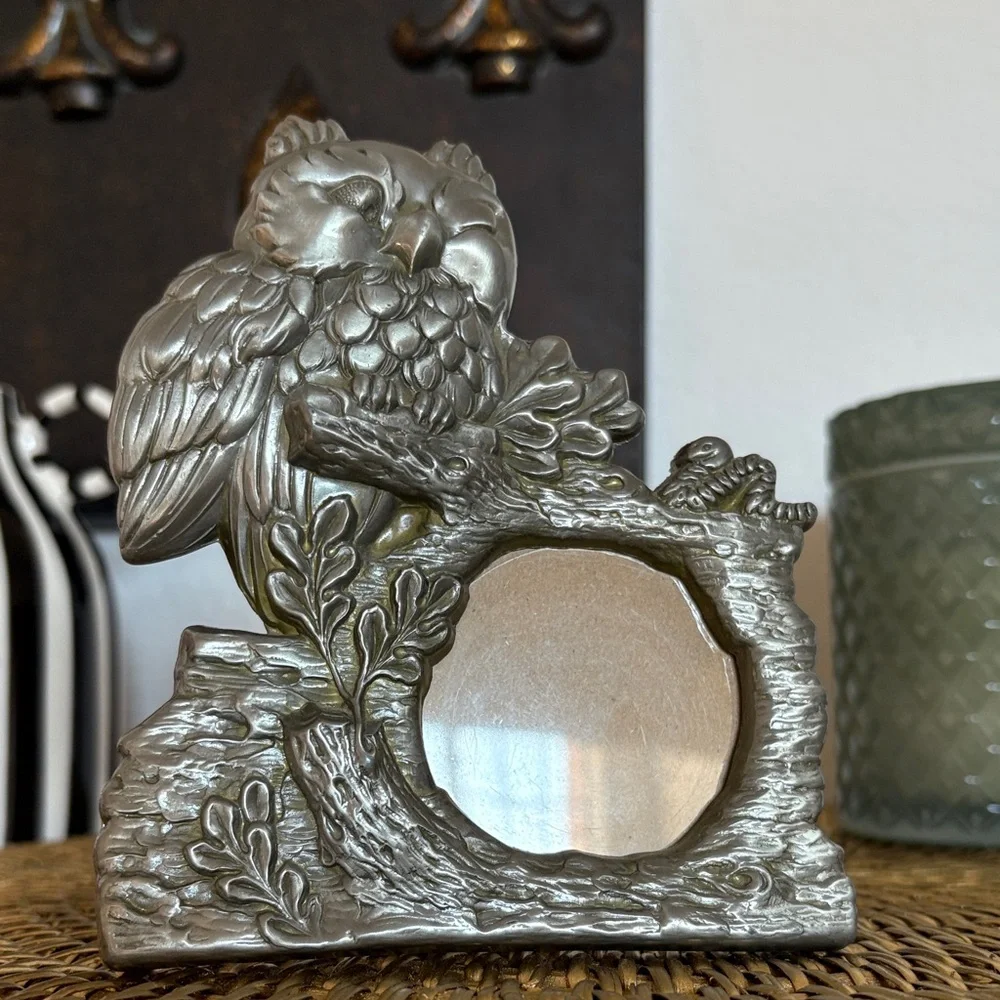 Hallmark vintage winking